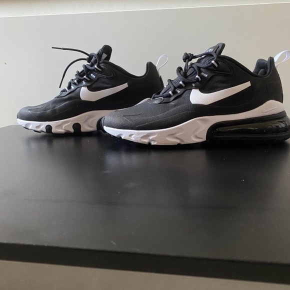 Nike Shoes - Nike Air Max 270 React  (8.5)